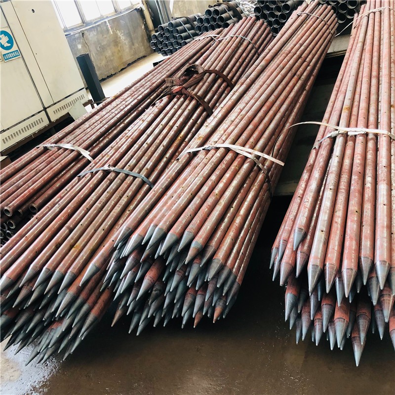 衢州断层破碎带小导管